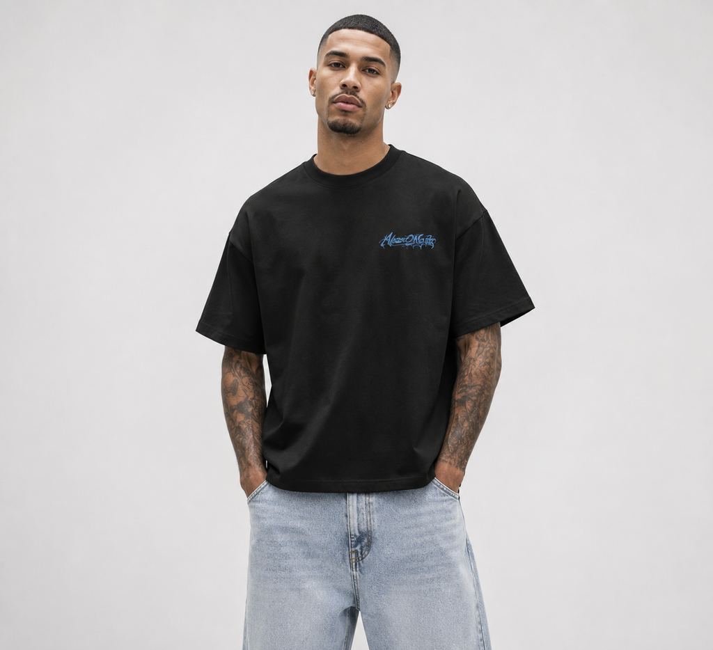 tshirt,boxy,oversized,graphic,black