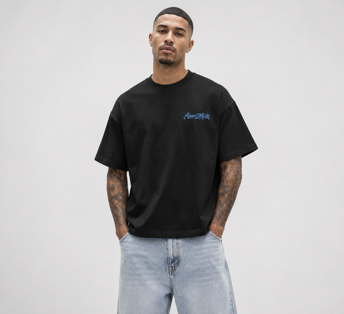 tshirt,boxy,oversized,graphic,black