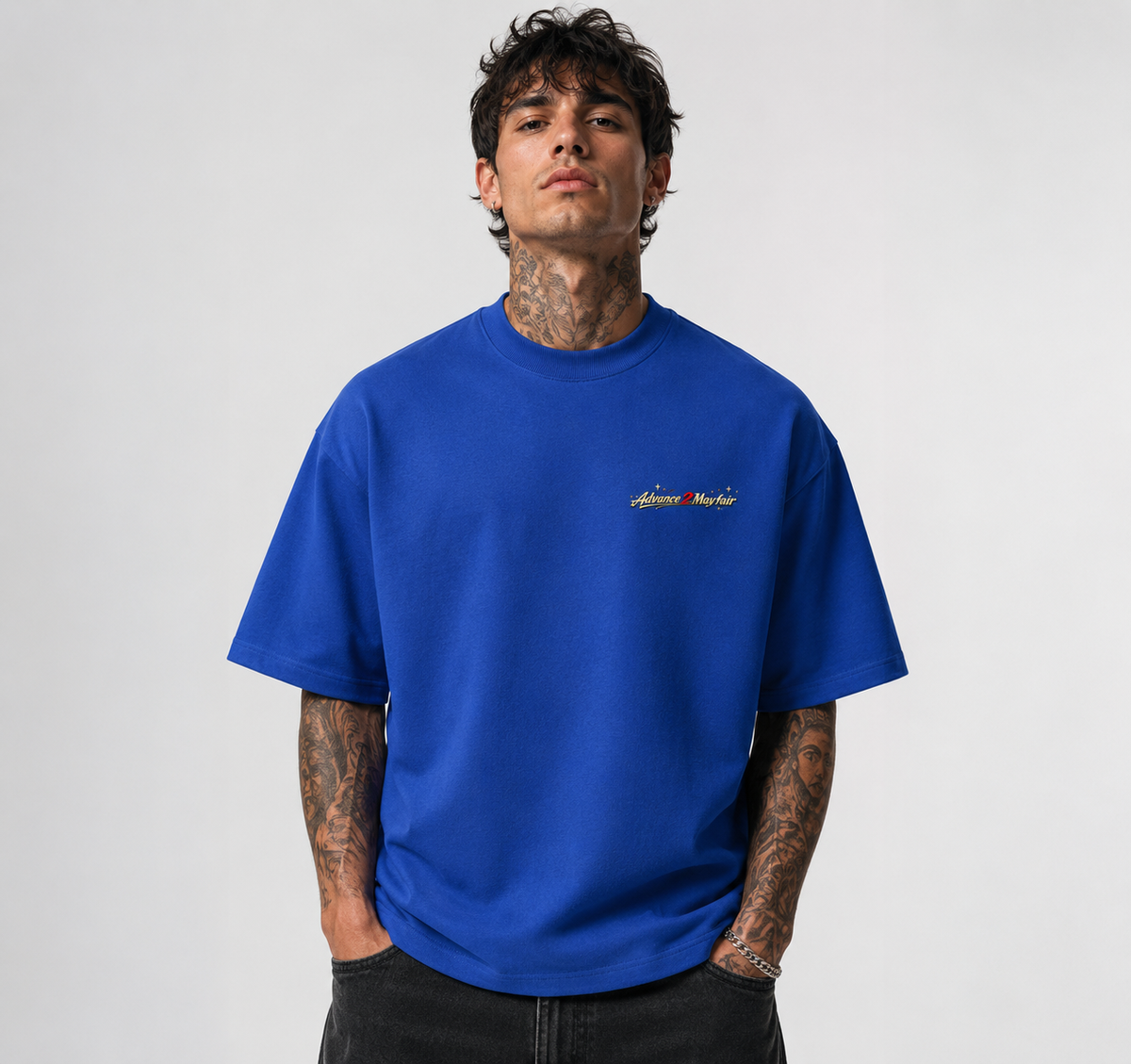 tshirt,oversized,boxy,grpahic,blue,red