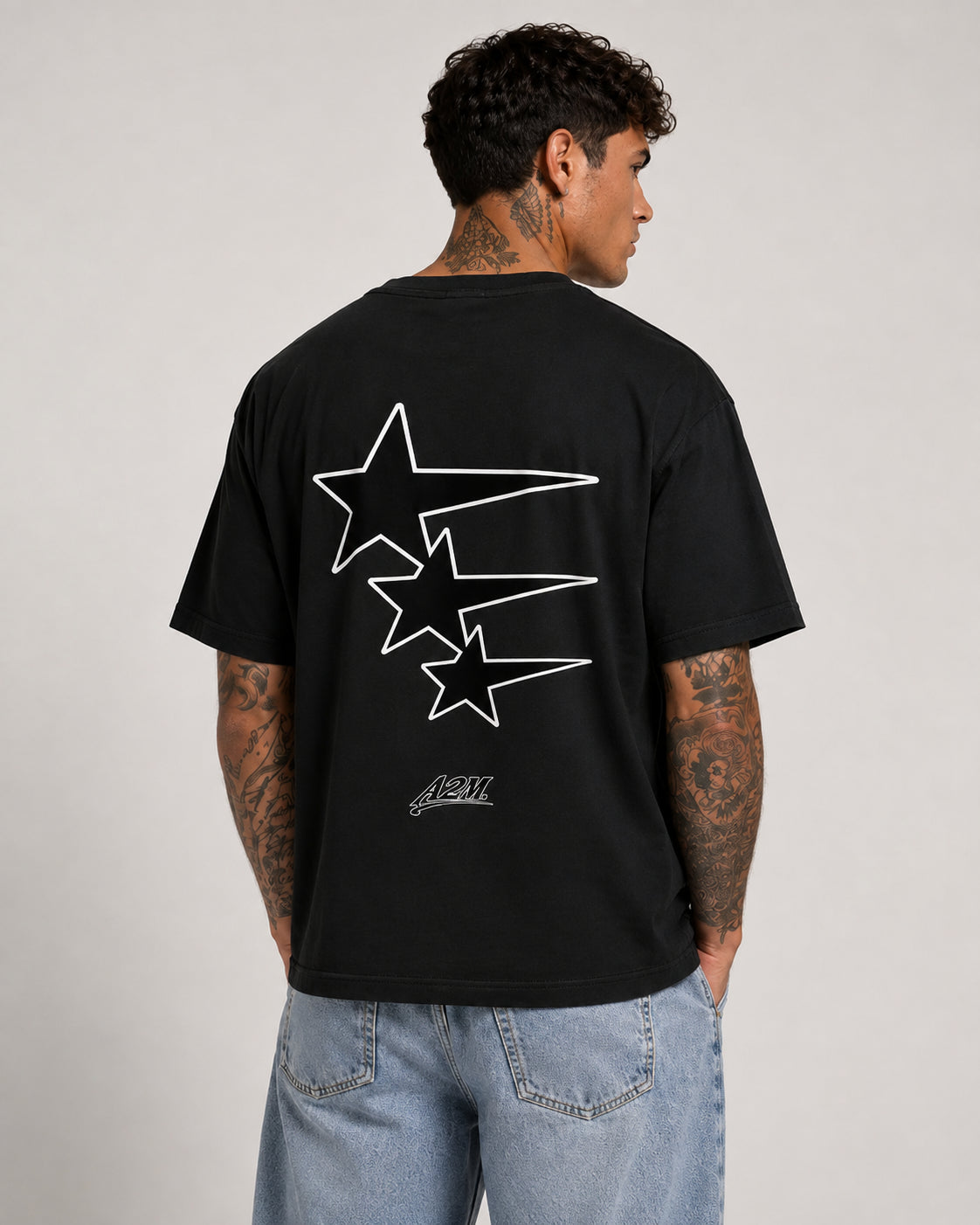 oversized,boxy,black,white,casual,streetwear